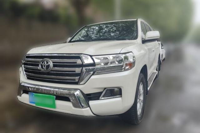 Used Toyota Land Cruiser 