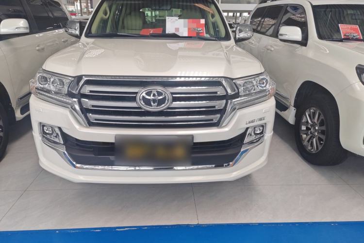 Used Toyota Land Cruiser  Exterior 1