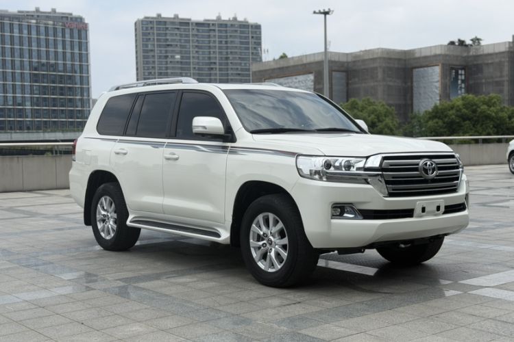 Used Toyota Land Cruiser  Exterior 1
