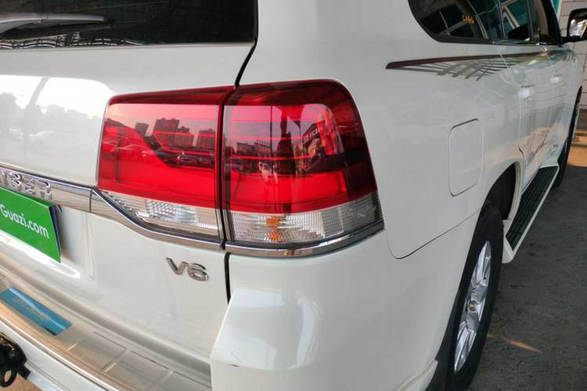 Used Toyota Land Cruiser  Exterior 3