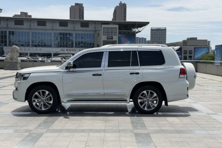 Used Toyota Land Cruiser  Exterior 3
