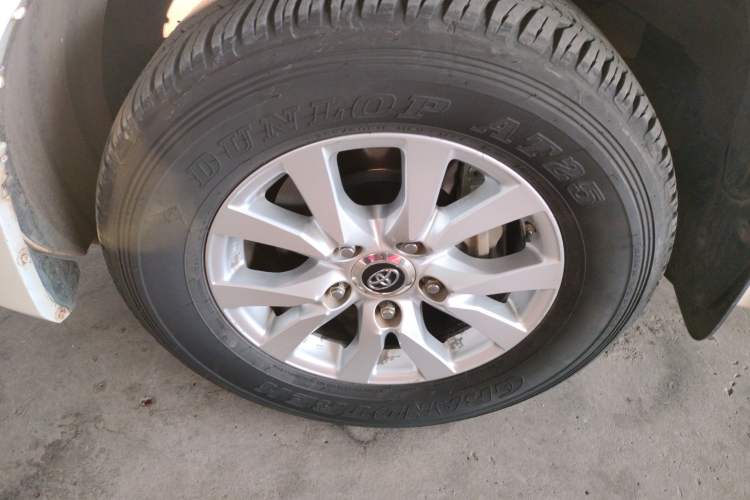 Used Toyota Land Cruiser  Exterior 4