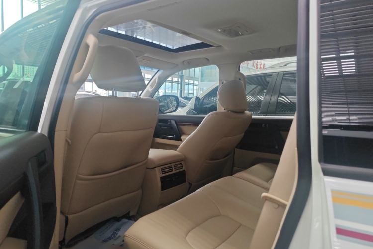 Used Toyota Land Cruiser  Exterior 4