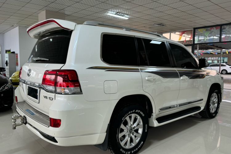 Used Toyota Land Cruiser  Exterior 4