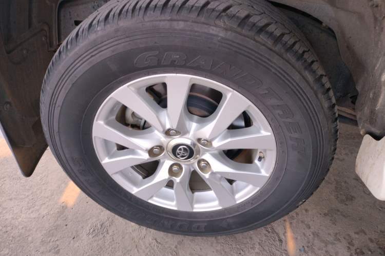Used Toyota Land Cruiser  Exterior 5