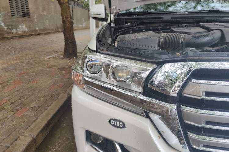 Used Toyota Land Cruiser  Exterior 6