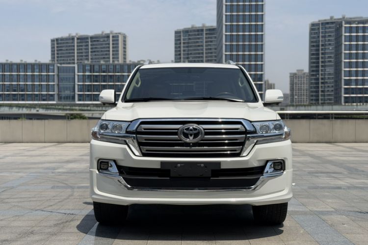 Used Toyota Land Cruiser  Exterior 6