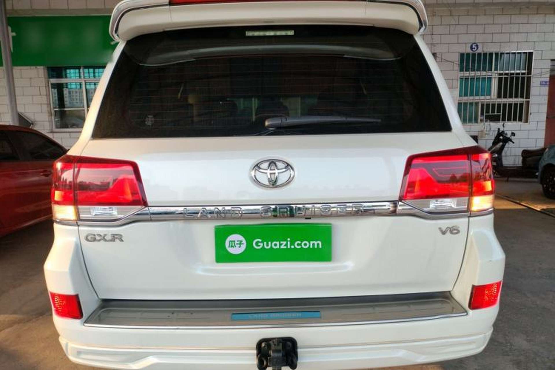 Used Toyota Land Cruiser  Rear