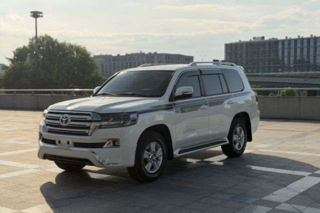 Used Toyota Land Cruiser