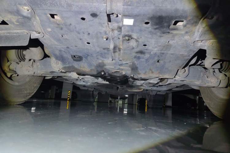 Used Toyota Land Cruiser 2007 4.7L Automatic VX-R Chassis Front