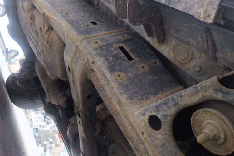 Used Toyota Land Cruiser 2007 4.7L Automatic VX-R Chassis Front Right