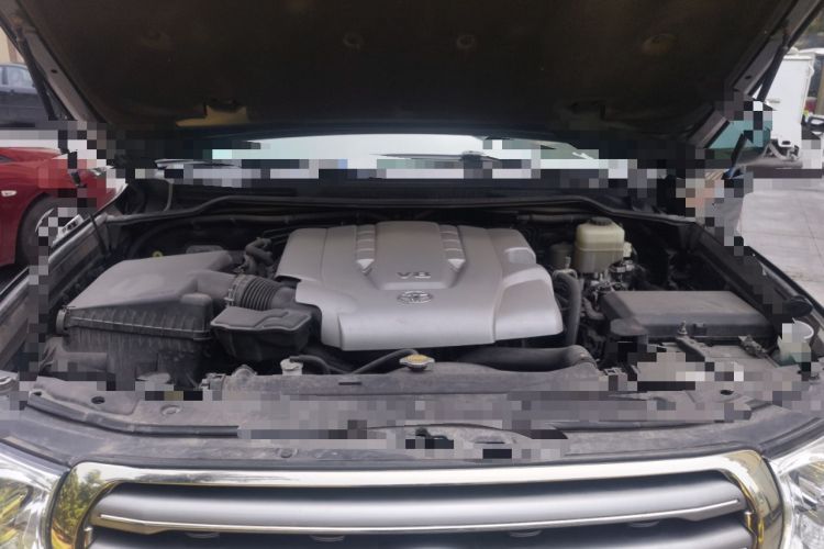 Used Toyota Land Cruiser 2007 4.7L Automatic VX-R Engine Bay