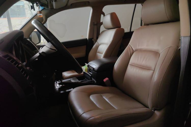 Used Toyota Land Cruiser 2007 4.7L Automatic VX-R Left Front Seat