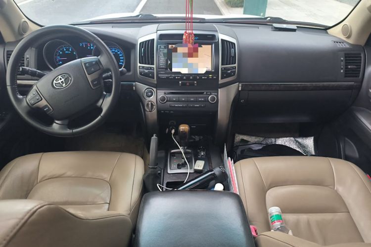 Used Toyota Land Cruiser 2007 4.7L Automatic VX-R Center Console
