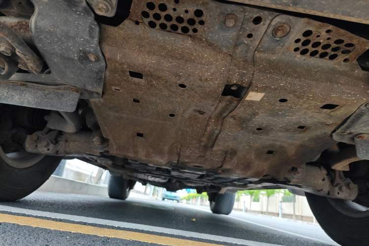Used Toyota Land Cruiser 2007 4.7L Automatic VX-R Chassis Front