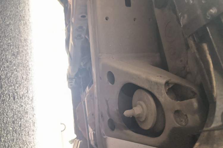 Used Toyota Land Cruiser 2007 4.7L Automatic VX-R Chassis Front Right