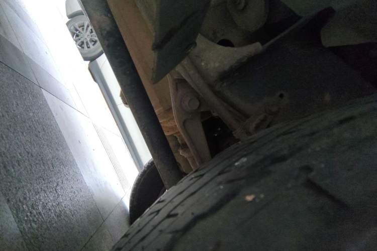 Used Toyota Land Cruiser 2007 4.7L Automatic VX-R Chassis Rear Left