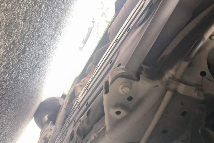 Used Toyota Land Cruiser 2007 4.7L Automatic VX-R Chassis Rear Right