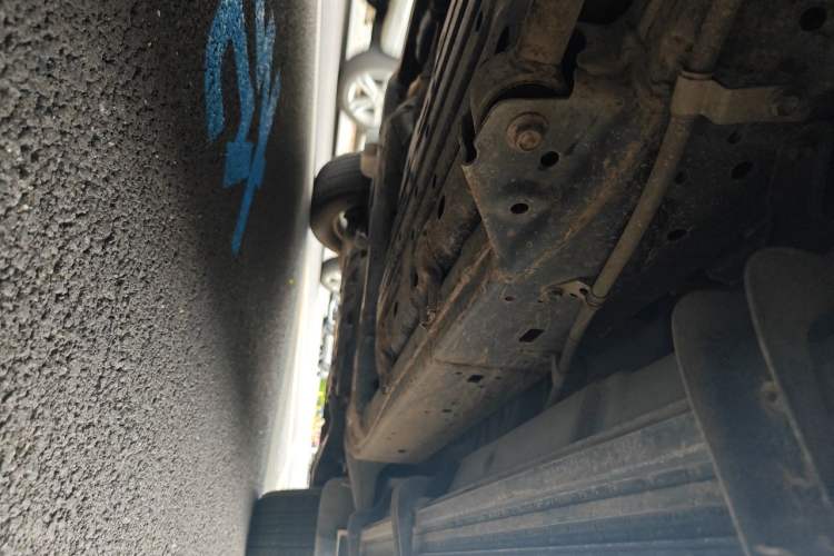 Used Toyota Land Cruiser 2007 4.7L Automatic VX-R Chassis Rear Right