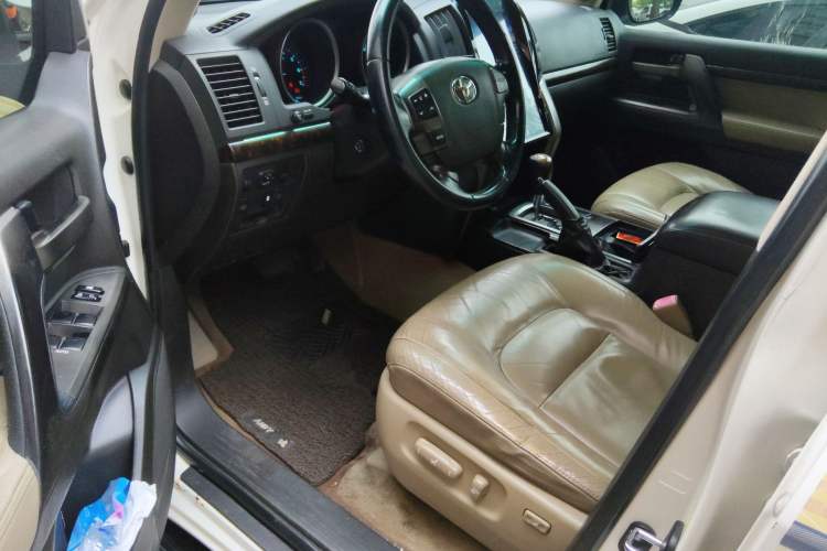 Used Toyota Land Cruiser 2007 4.7L Automatic VX-R Driver Seat