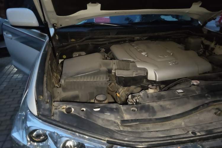 Used Toyota Land Cruiser 2007 4.7L Automatic VX-R Engine Bay Right