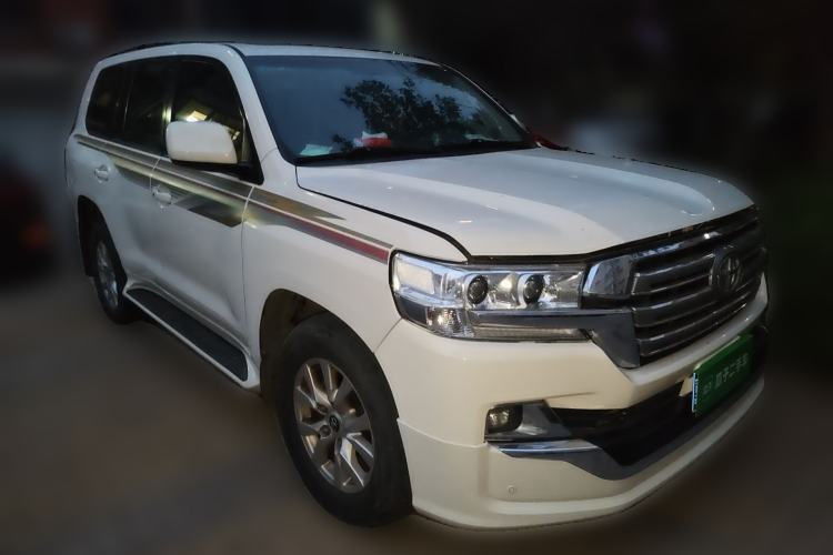 Used Toyota Land Cruiser 2007 4.7L Automatic VX-R Front Right 45 Deg