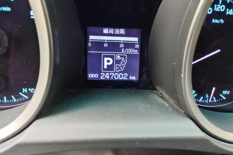 Used Toyota Land Cruiser 2007 4.7L Automatic VX-R Odometer Close Up