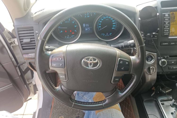 Used Toyota Land Cruiser 2007 4.7L Automatic VX-R Steering Wheel