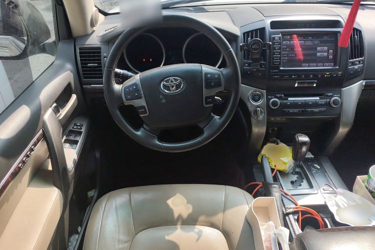 Used Toyota Land Cruiser 2007 4.7L Automatic VX-R Steering Wheel