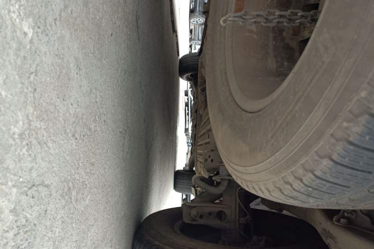 Used Toyota Land Cruiser 2010 4.0L Automatic VX Chassis Rear
