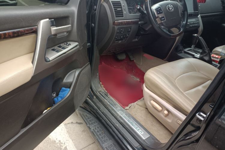Used Toyota Land Cruiser 2010 4.0L Automatic VX Driver Seat