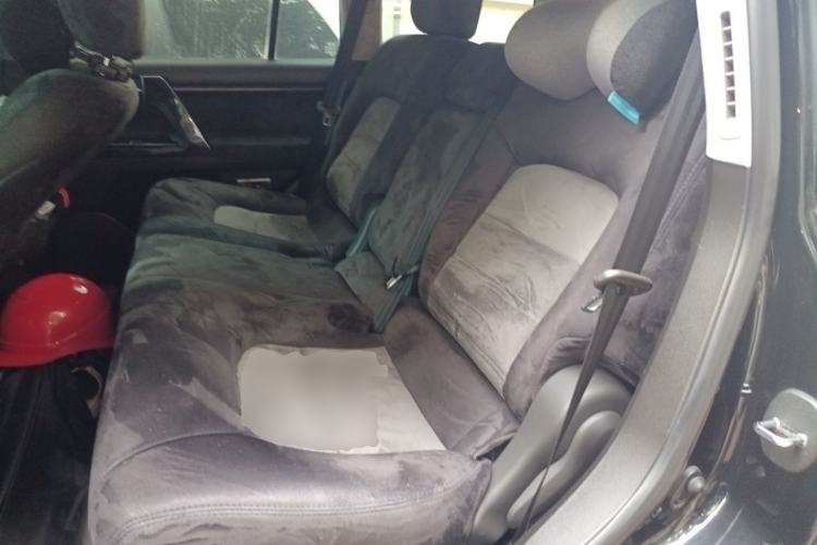 Used Toyota Land Cruiser 2010 4.0L Automatic VX Left Rear Seat