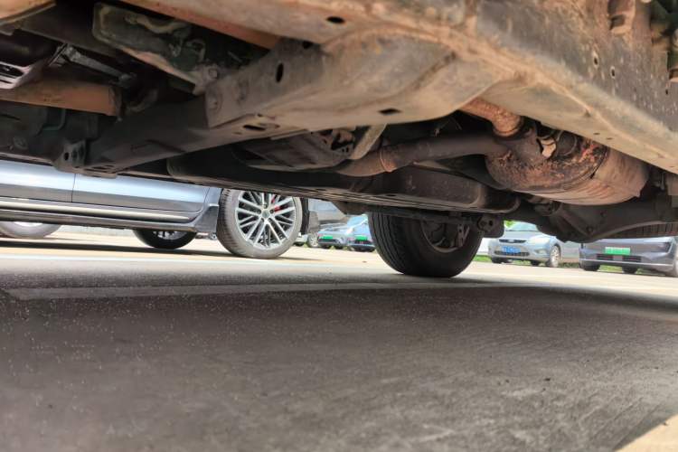 Used Toyota Land Cruiser 2010 4.7L Automatic VX Chassis Front Left