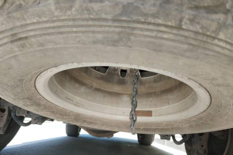 Used Toyota Land Cruiser 2010 4.0L Automatic VX Chassis Rear