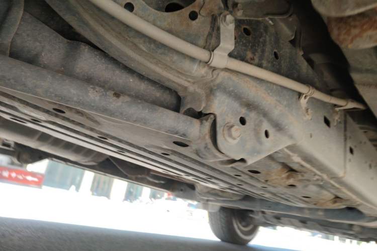 Used Toyota Land Cruiser 2010 4.0L Automatic VX Chassis Rear Right