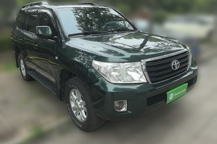 Used Toyota Land Cruiser 2010 4.0L Automatic VX Front Right 45 Deg
