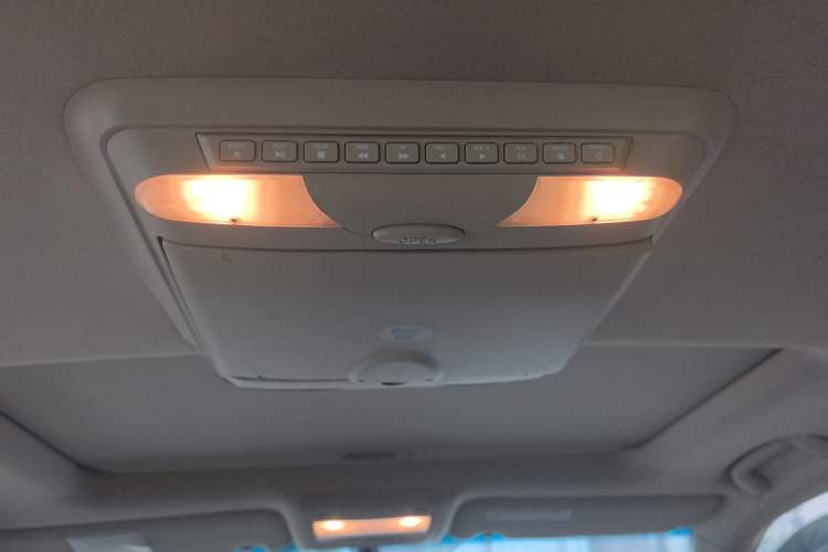 Used Toyota Land Cruiser 2010 4.0L Automatic VX Headliner