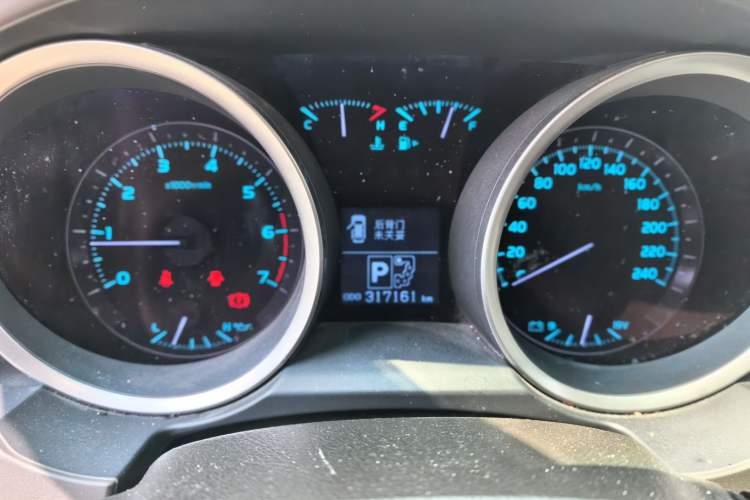 Used Toyota Land Cruiser 2010 4.7L Automatic VX Instrument Cluster