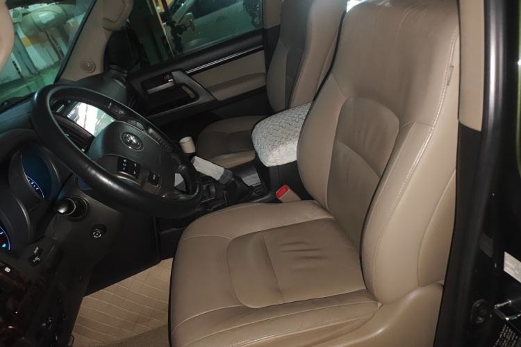 Used Toyota Land Cruiser  Left Front Seat