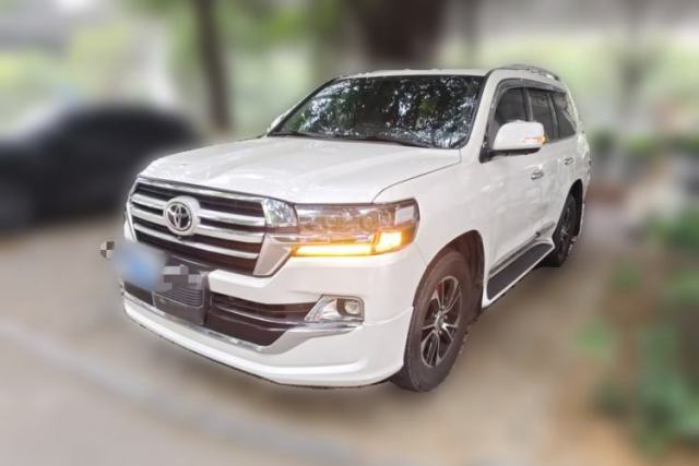 Used Toyota Land Cruiser 