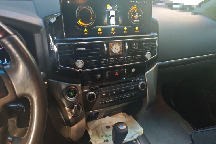 Used Toyota Land Cruiser 2010 4.7L Automatic VX Audio And AC Panel
