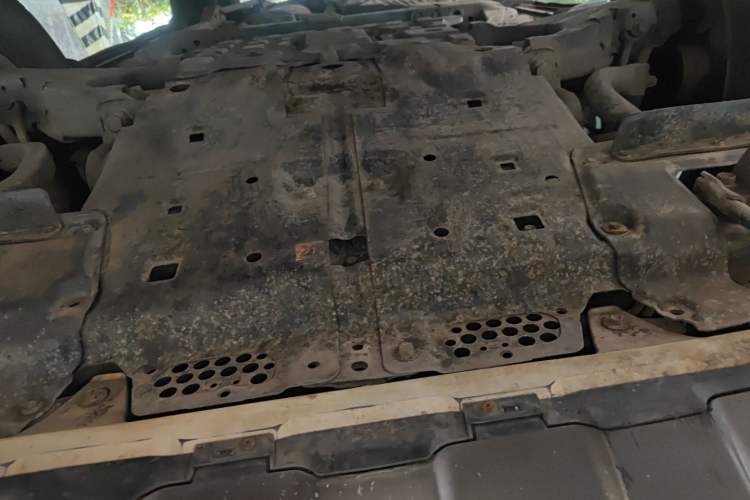Used Toyota Land Cruiser 2010 4.7L Automatic VX Chassis Front