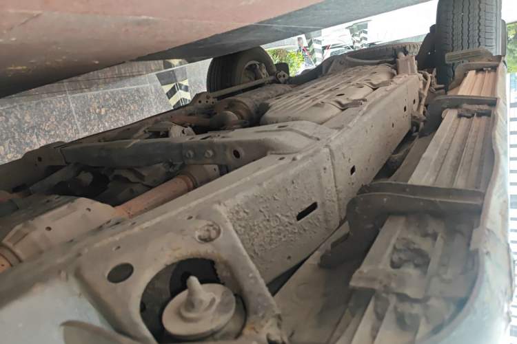 Used Toyota Land Cruiser 2010 4.7L Automatic VX Chassis Front Right