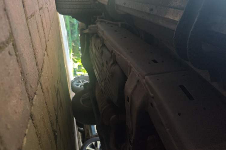 Used Toyota Land Cruiser 2010 4.7L Automatic VX Chassis Front Right