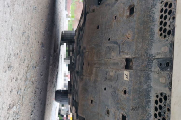 Used Toyota Land Cruiser 2010 4.0L Automatic VX Chassis Front