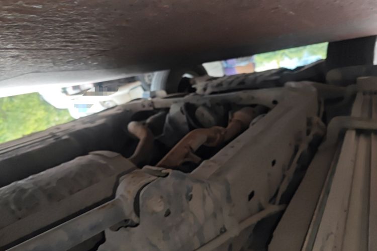 Used Toyota Land Cruiser 2010 4.7L Automatic VX Chassis Rear Left