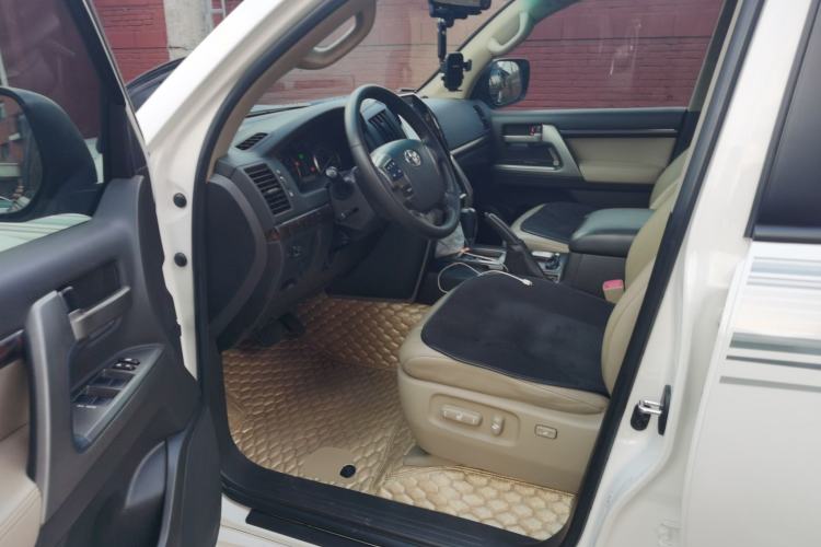 Used Toyota Land Cruiser 2010 4.0L Automatic VX Driver Seat
