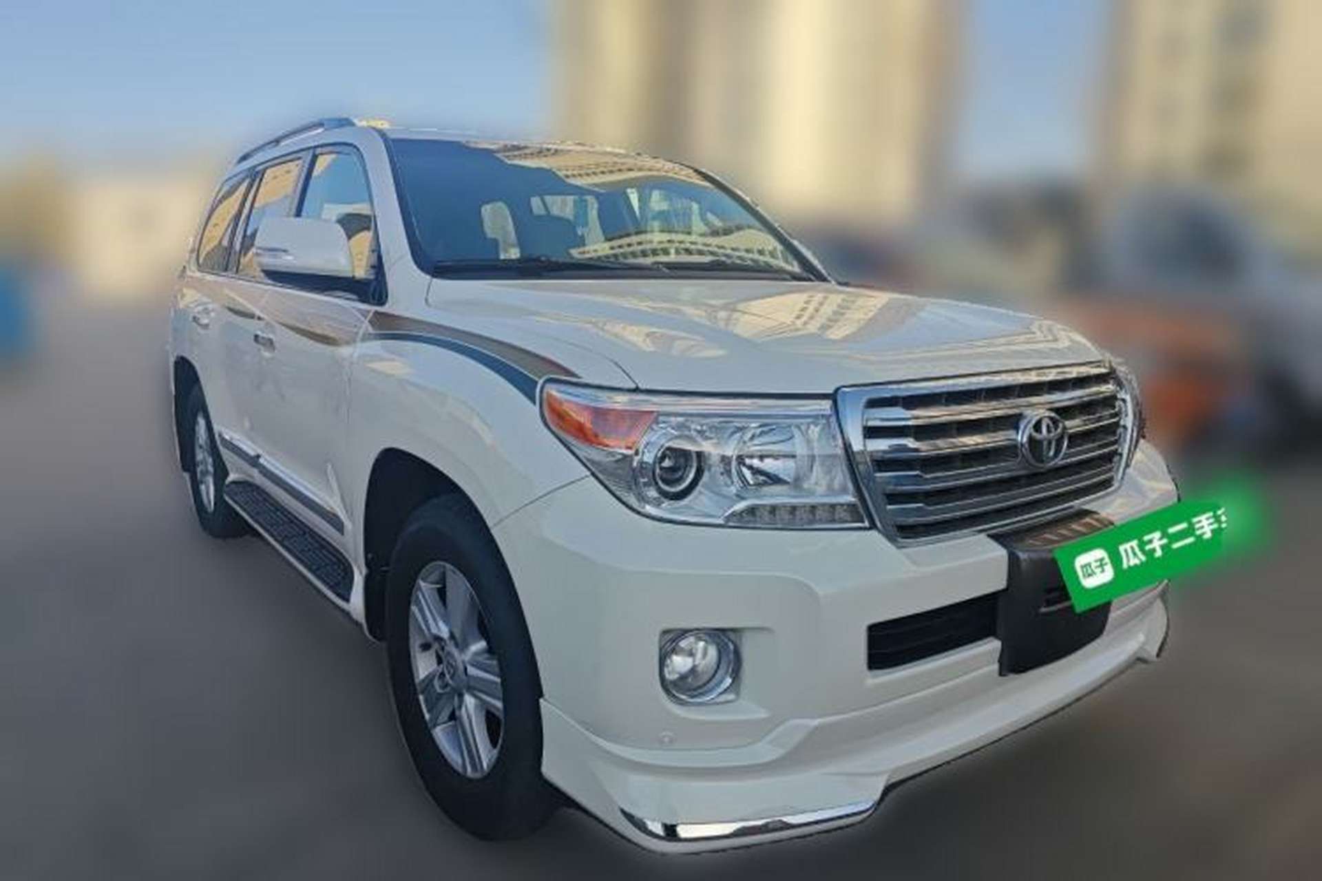 Used Toyota Land Cruiser 2010 4000 Middle East Edition Front Right 45 Deg
