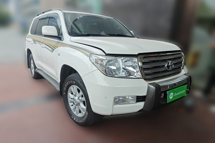Used Toyota Land Cruiser 2010 4.7L Automatic VX Front Right 45 Deg