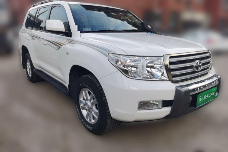 Used Toyota Land Cruiser 2010 4.0L Automatic VX Front Right 45 Deg